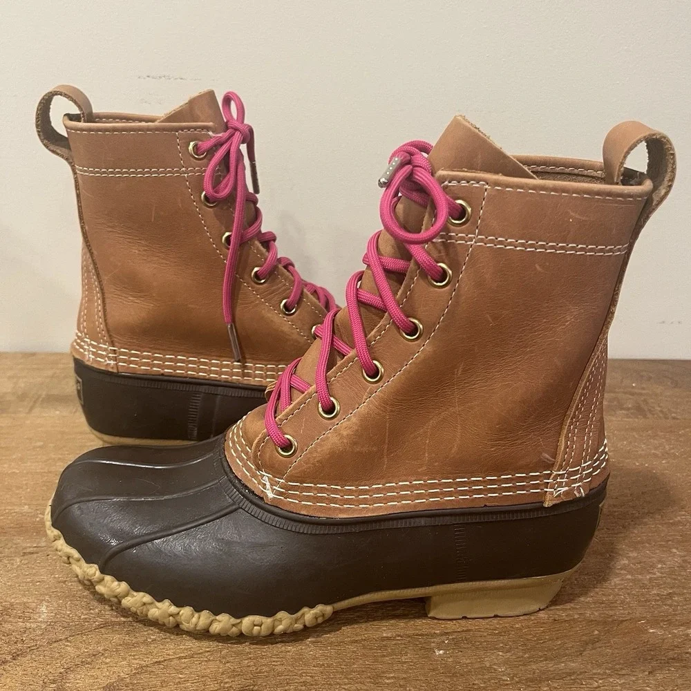 L.L. Bean Bean Boots Womens 7 Brown Leather Duck Boots Pink Laces Made in Maine